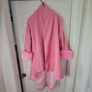 Pink Fur Trimmed Trenchcoat With Train